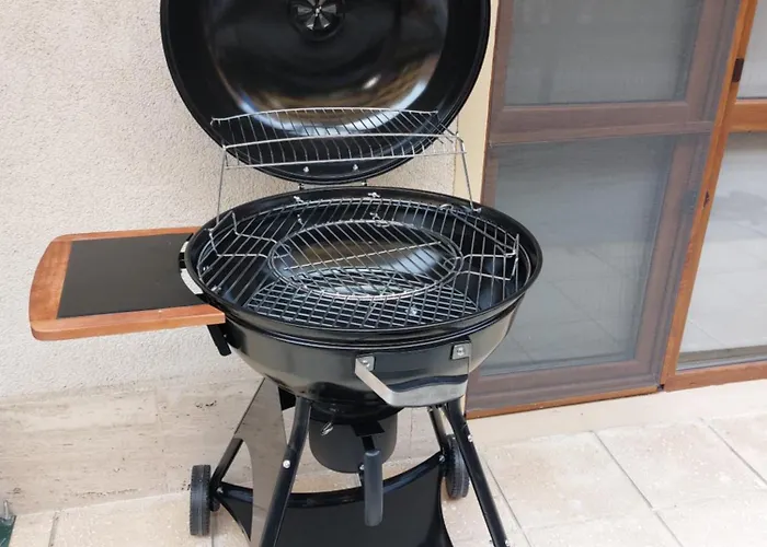 плажен комплекс Διαμέρισμα Πομόριε